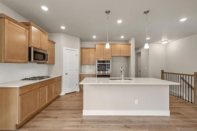 Building Photo - 16353 Cattle Crk Ct