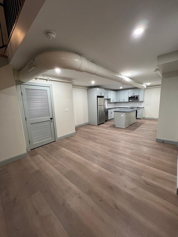 Building Photo - 160 Seabury St