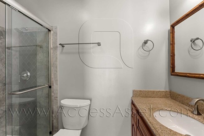 Building Photo - Stunning Mountain Views and Serene Living on Wood Street