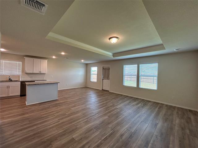 Building Photo - 4644 Benham Dr