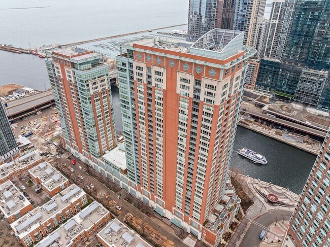 Building Photo - 415 E North Water St