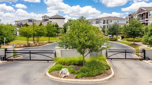 Building Photo - 20303 Stone Oak Pkwy