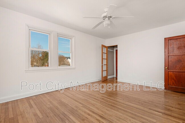 Building Photo - 3607 Bayonne Ave