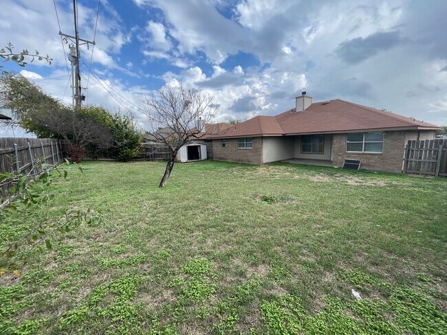 Building Photo - 4-Bedroom House for Rent in Killeen