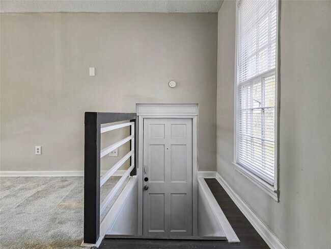 Building Photo - 3319 Clemons Rd