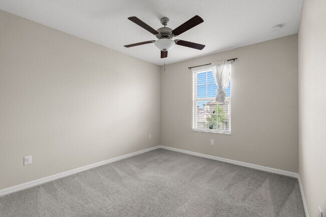 Building Photo - LIKE NEW Home For Rent in Sun City!