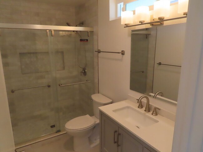 Building Photo - 2160 Leighton Ct
