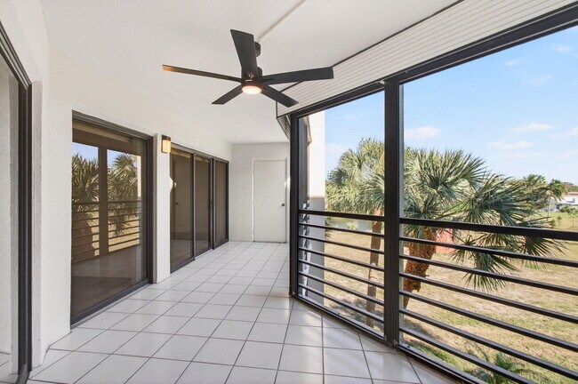 Building Photo - 5900 Camino Del Sol