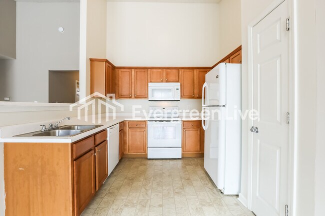 Building Photo - 2017 Lisa Walk Dr