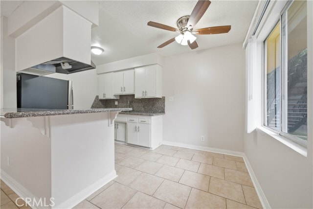 Building Photo - 912 Gladys Ave