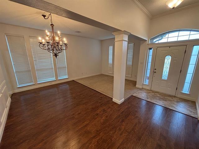 Building Photo - 10717 Canoe Rd