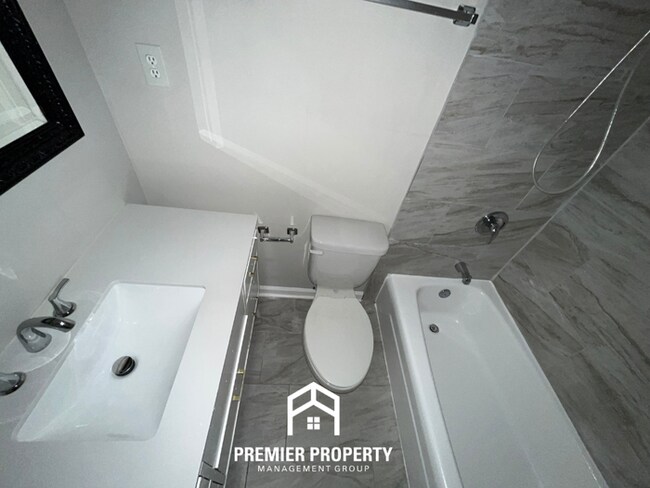 Building Photo - Charming 3BR/1.5BA Whitehaven Home | Low-Maintenance Tile Floors & Huge Fenced Yard