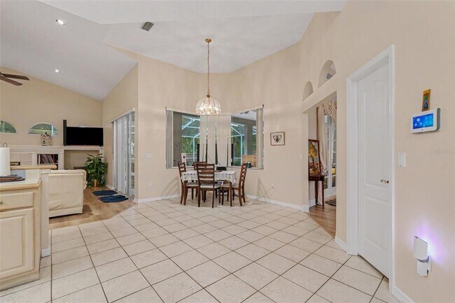 Building Photo - 702 Brooker Ridge Ct