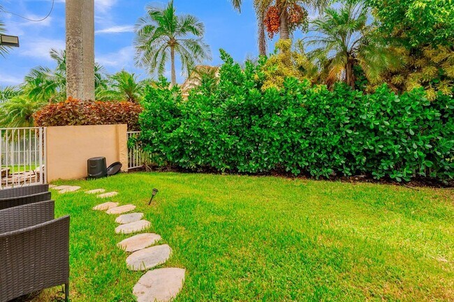 Building Photo - 1333 SW 175th Way