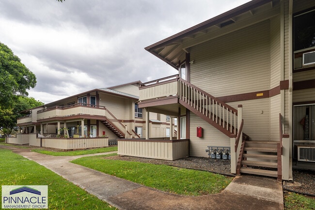 Building Photo - 91-534-534 Puamaeole St