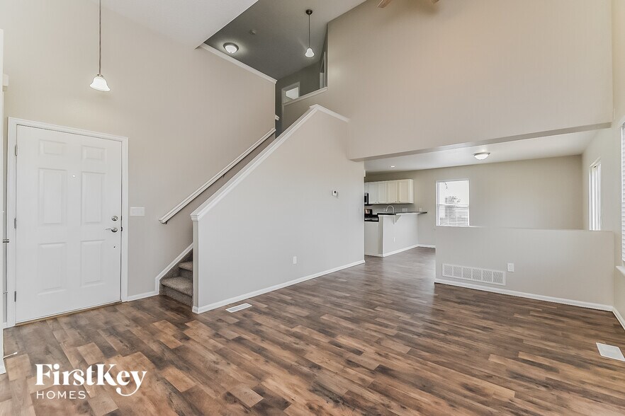 Building Photo - 942 Square Dance Ln