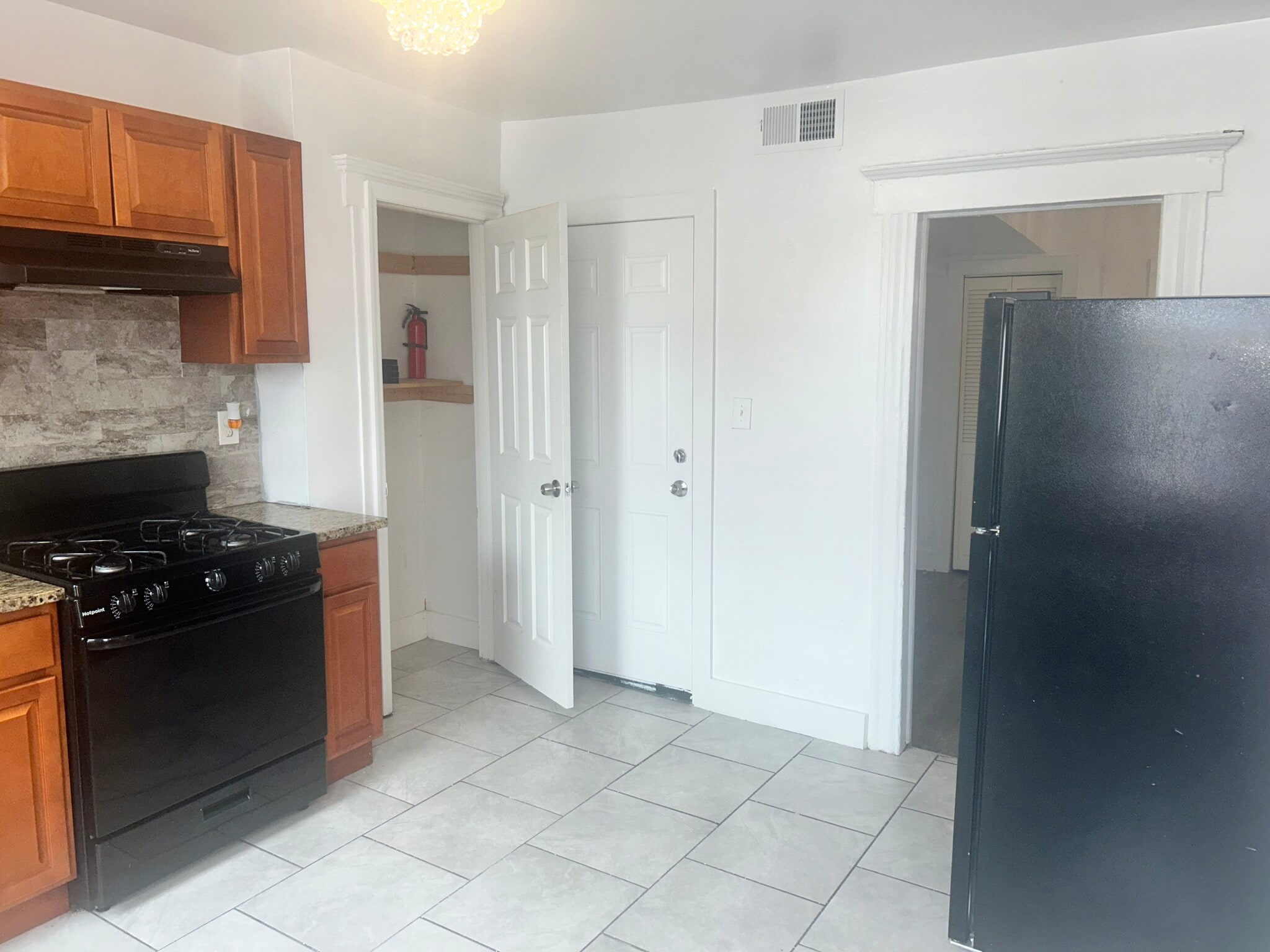 Kitchen - 21 Tillinghast St