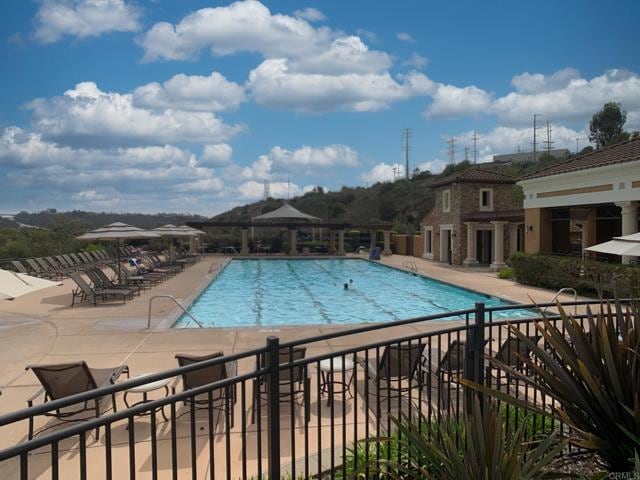 Building Photo - 2668 Escala Cir