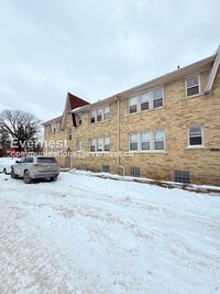 Building Photo - 13909 Hartwell St