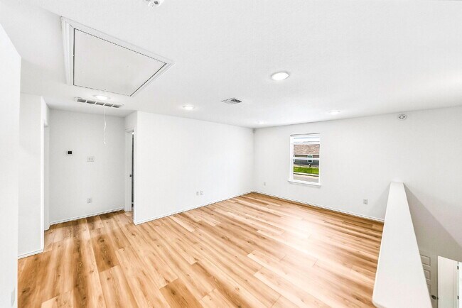 Building Photo - The Home You Will Be Happy to Come Home To.