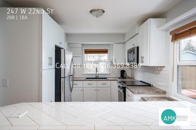 Building Photo - 247 W 22nd St