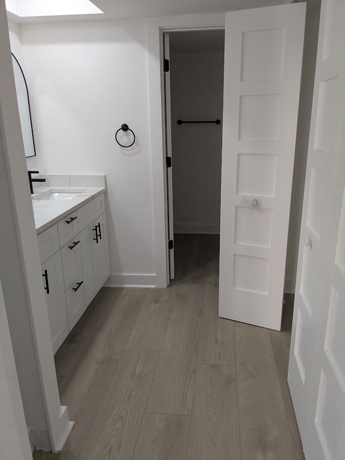 Building Photo - 2 Bed/2 Bath - Unit P8
