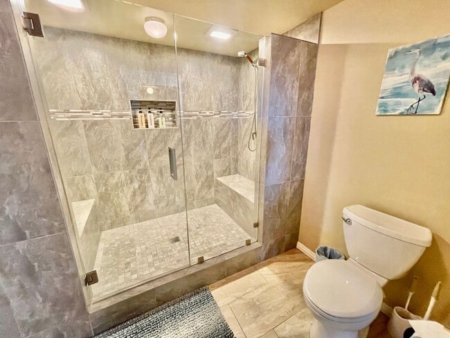 Building Photo - Furnished Beach front House in OB One Month Minimum Rental