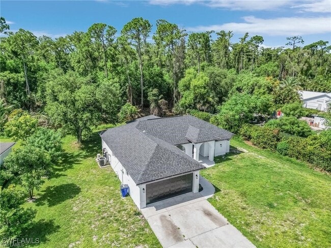 Building Photo - 8184 Cypress Dr N