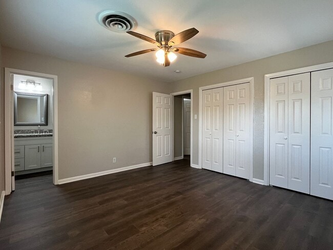 Building Photo - Remodeled 3 Bedroom 2 Bath Home