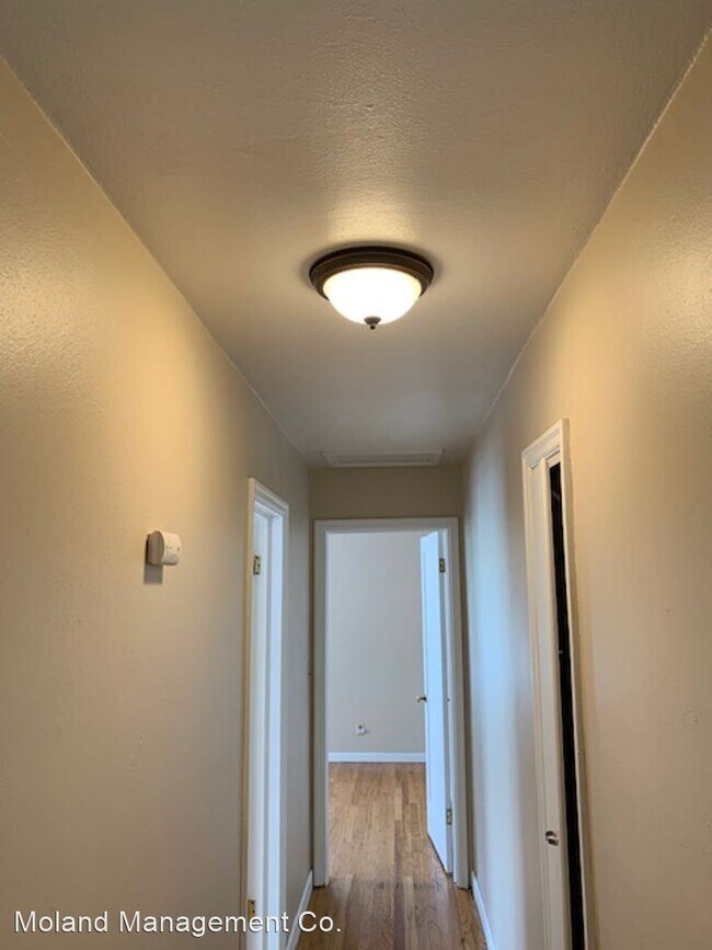 Building Photo - 3 br, 2 bath House - 1021 W. 29th