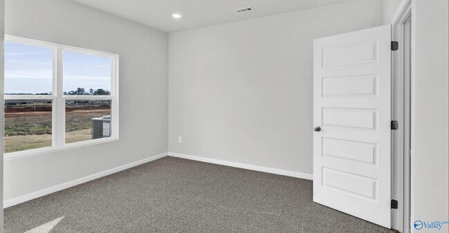 Building Photo - 120 Betty Williams Dr