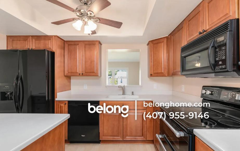 Building Photo - 856 Westport Dr