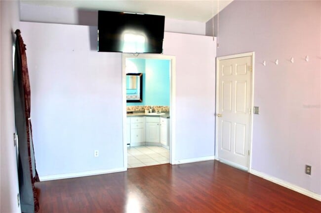 Building Photo - 412 Everwood Dr