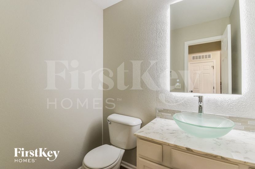 Building Photo - 7606 Sistine Ln