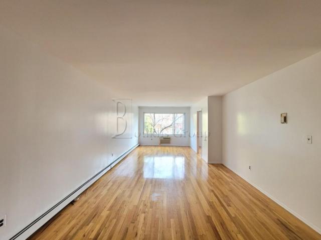 Primary Photo - 3 bedroom in ASTORIA NY 11103