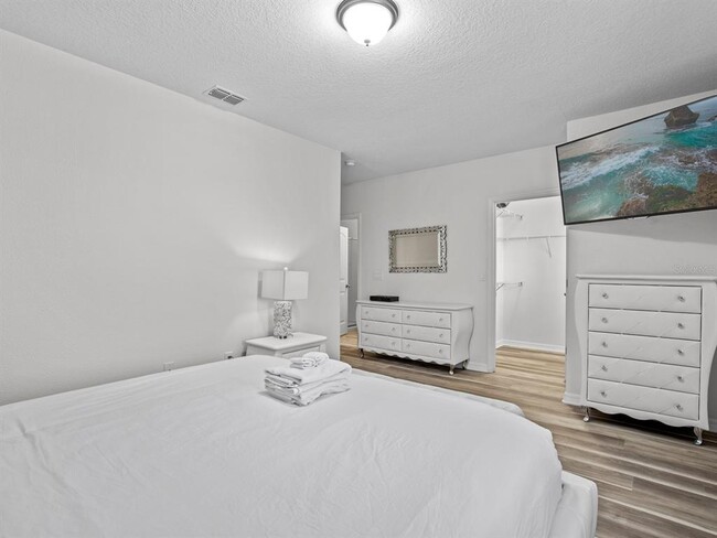 Building Photo - 4811 Terrasonesta Dr