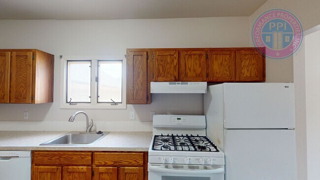 Building Photo - far455