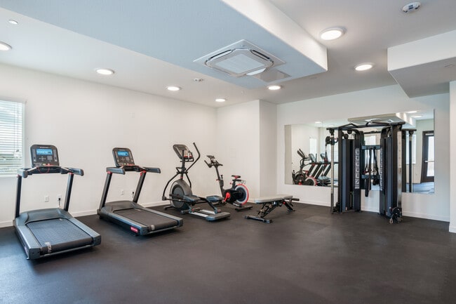 Fitness Center - Serra Apartments