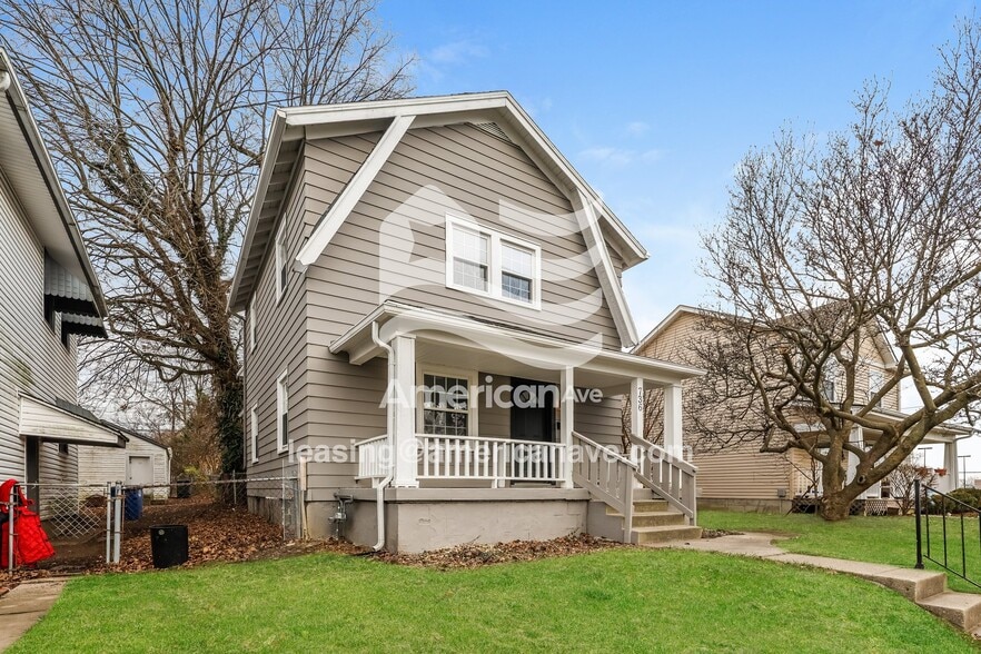 Building Photo - 736 McCleary Ave