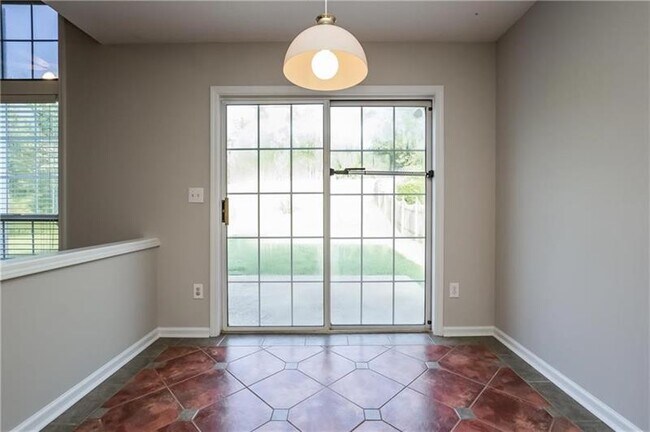 Building Photo - 409 Bottesford Dr NW