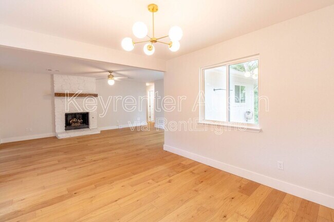 Building Photo - 7707 Copano Dr