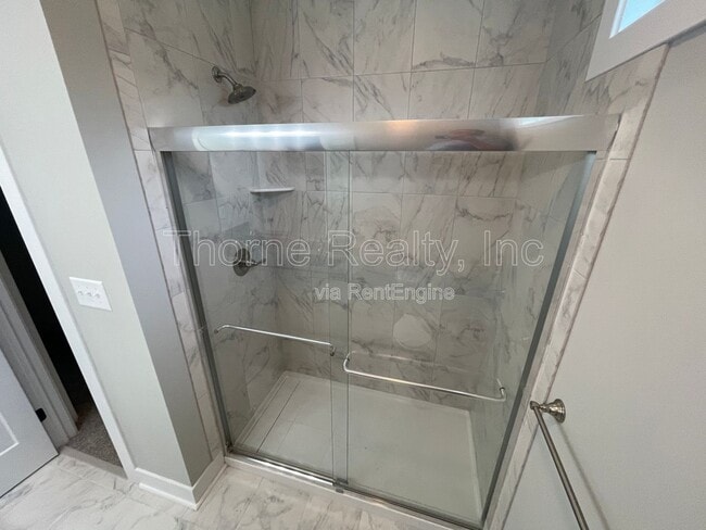 Building Photo - 61 B P Ln