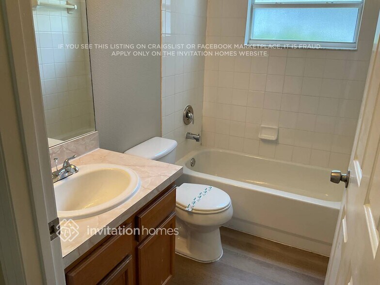 Building Photo - 4207 Floating Orchid Ct