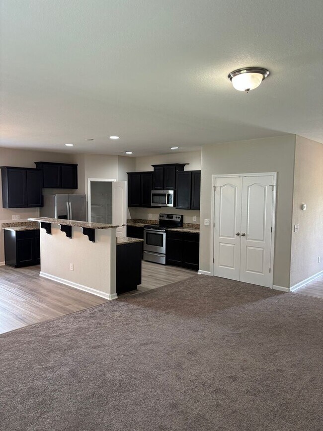 Building Photo - Newly Renovated Four Bedroom Home In North...