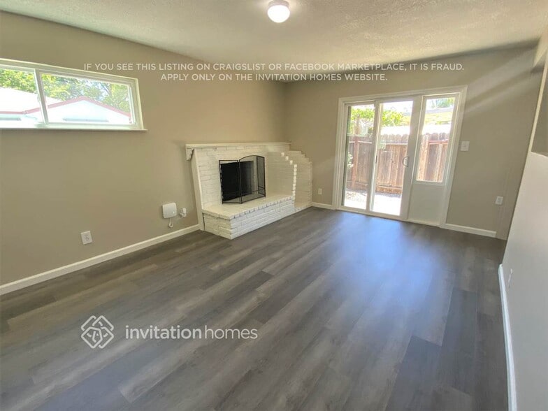 Building Photo - 279 Coronado Ct