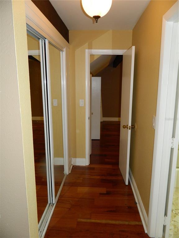 Building Photo - 266 Orienta Point St