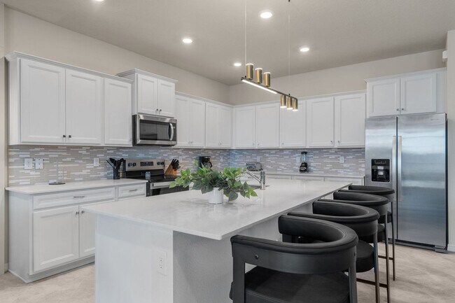 Building Photo - 16220 St Martin St