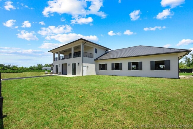 Building Photo - 16175 Deer Path Ln
