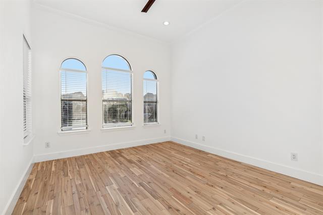 Building Photo - 1229 Strathmore Dr