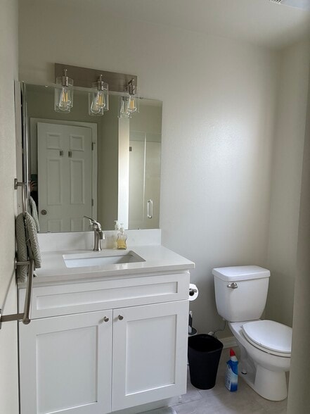 Building Photo - 12408 1st Ave SW